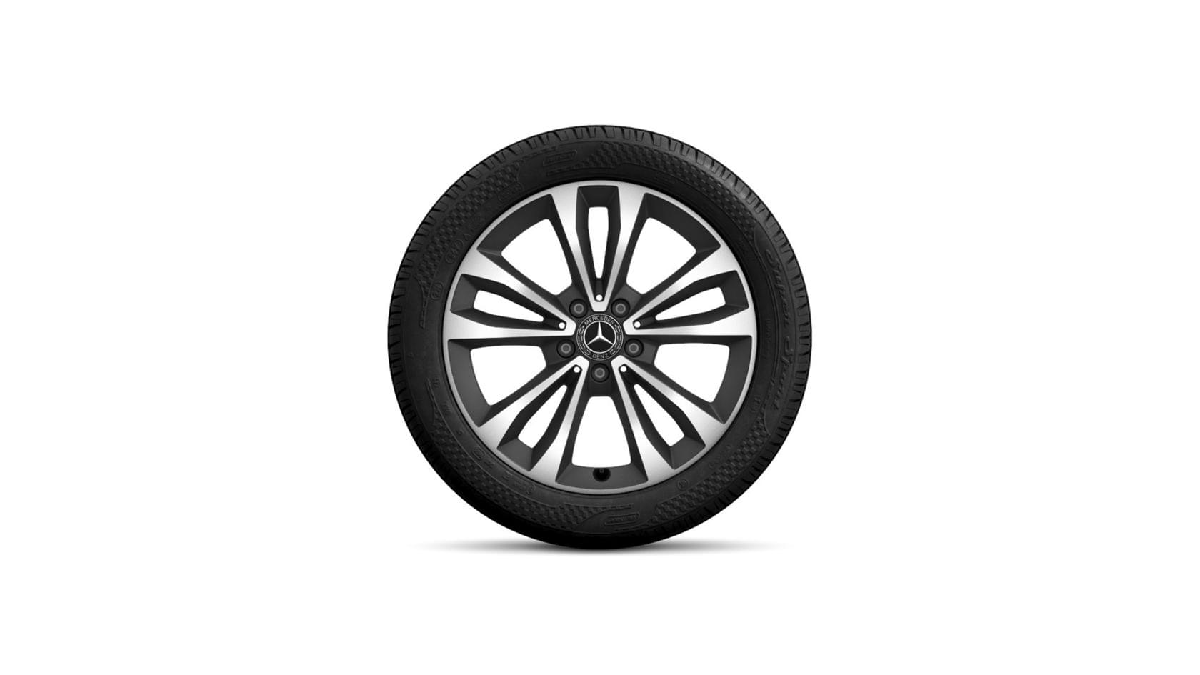 Roți din aliaj ușor de 45,7 cm (18 inch) cu design în 5 spițe duble (echipare specială)