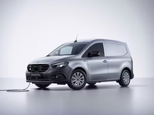 Pentru modelul tău eCitan autodubă ai la dispoziție o gamă largă de vopsele monocolor și metalizate.